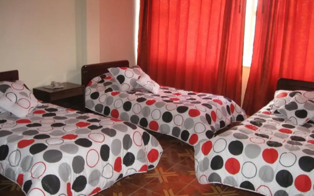 Hotel Manila Plaza
