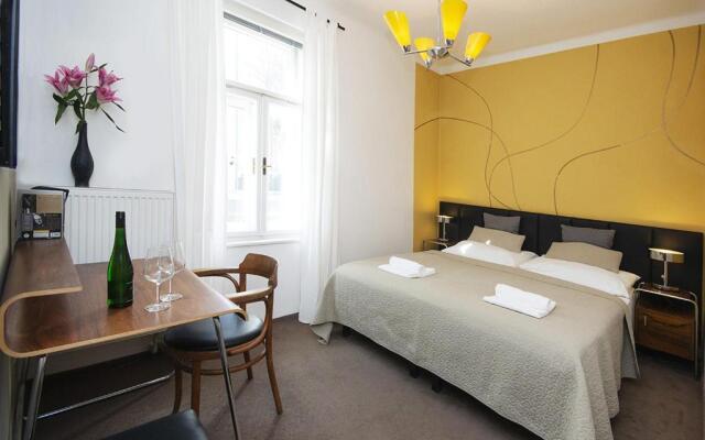 Bed&Breakfast & Apartment Klafé