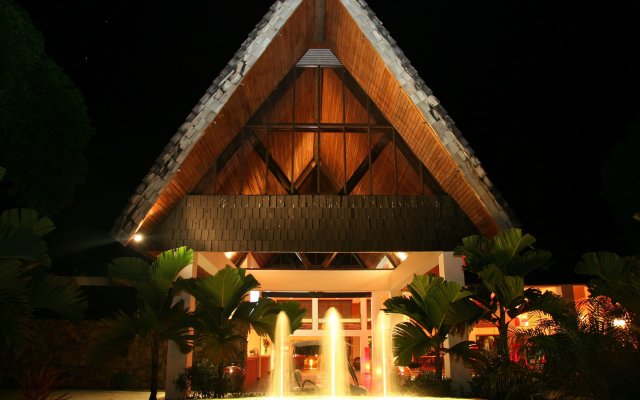 The Pearl South Pacific Resort