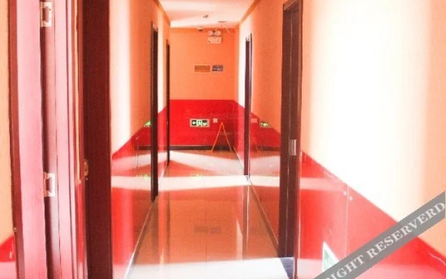Longxin Hostel