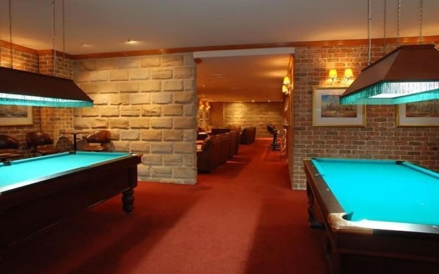 The Hermitage Motel