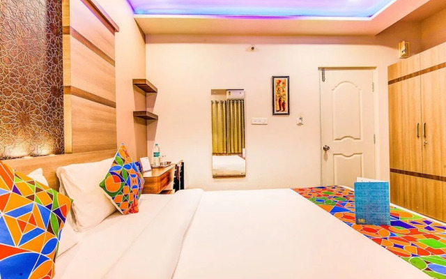 FabHotel Vipra Enclave