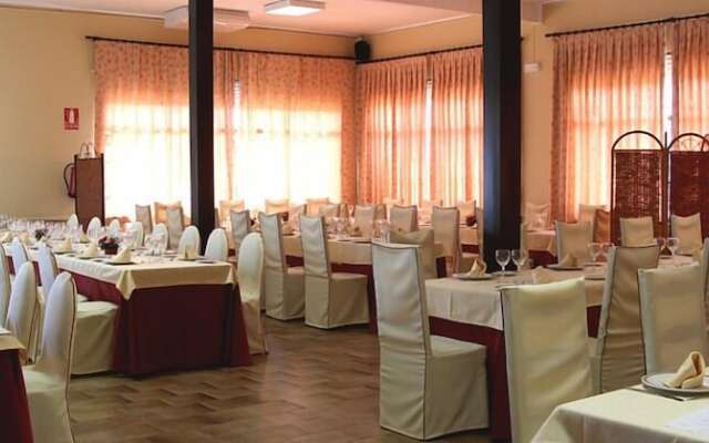 Hostal Restaurante Labrat