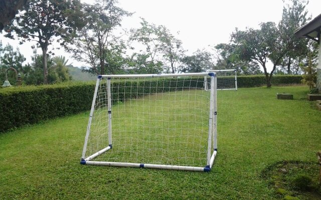 Villa ChavaMinerva Bata - Ciater