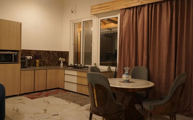 Uptown Kingdom The Luxury Homestay