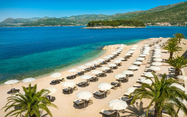 Valamar Lacroma Hotel
