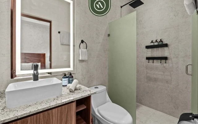 Luxury 2 BR - Downtown - Pool - Sunset in Terrace