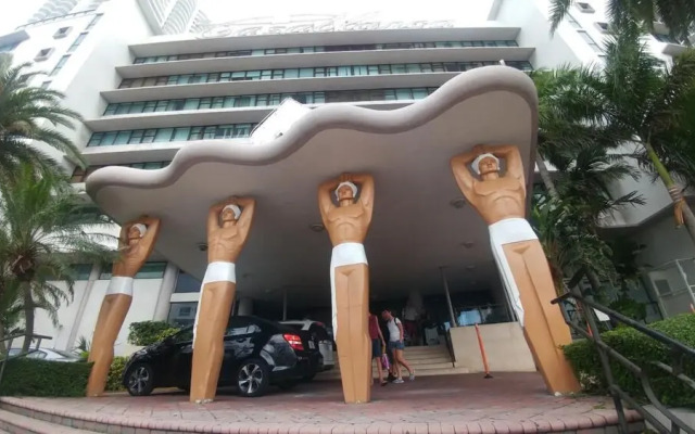 The New Casablanca Hotel - Unit 812
