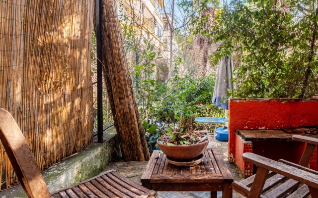Cozy Flat with Backyard 600 m to Moda Coastal Park