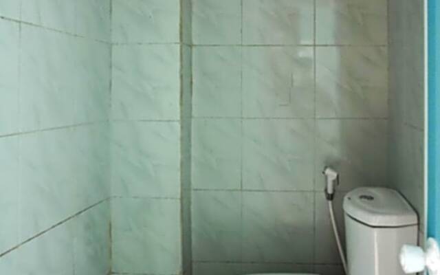OYO Life 2918 Kost Arrazaq