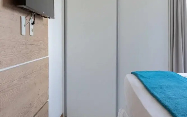 Apartamento bel Ssimo em Condom nio com Piscina