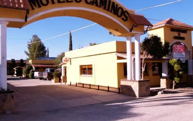 Motel 3 Caminos