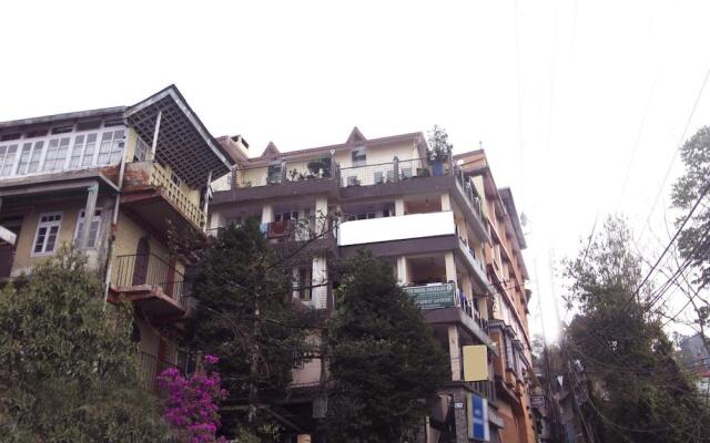 Goroomgo Broadway Annexe Darjeeling