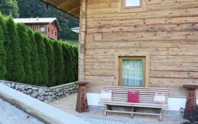 Luxury Chalet With Garden In Tyrol