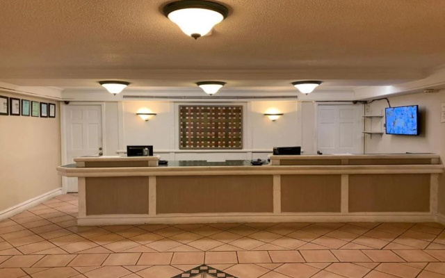 Travelodge by Wyndham Tuscaloosa