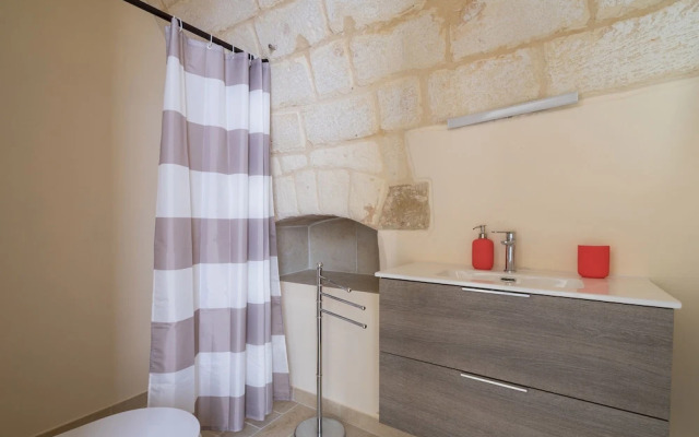 2873 Villa Pussacra by Barbarhouse