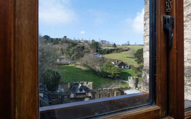 Watermouth Castle, West Tower Apartment