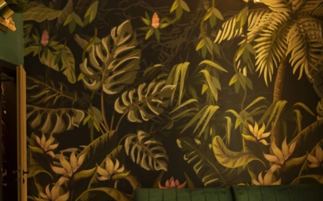Jungle Apartments