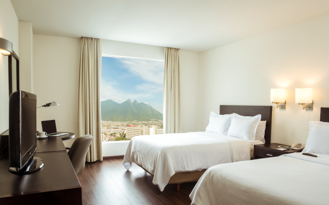 Fiesta Inn Monterrey Tecnológico