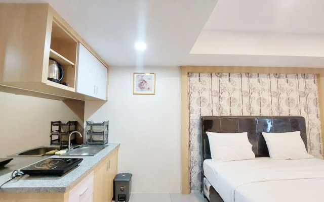 Good Choice And Homey Studio At De Prima Apartment