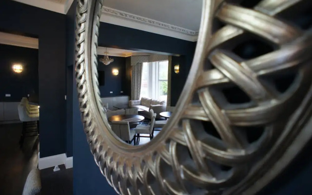 Regent Hotel