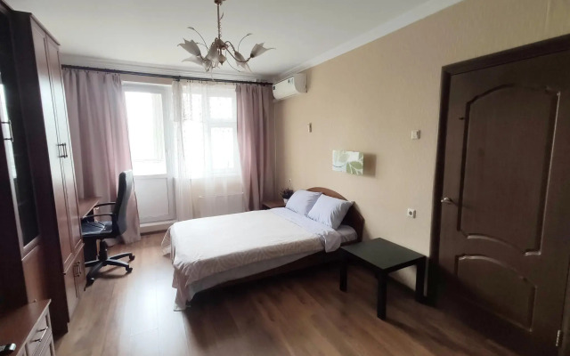 Apartments on Bolotnikovskaya street 36 building 6