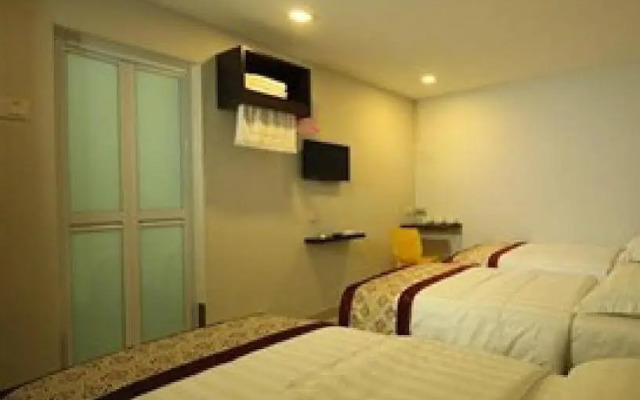 Starway Hotel