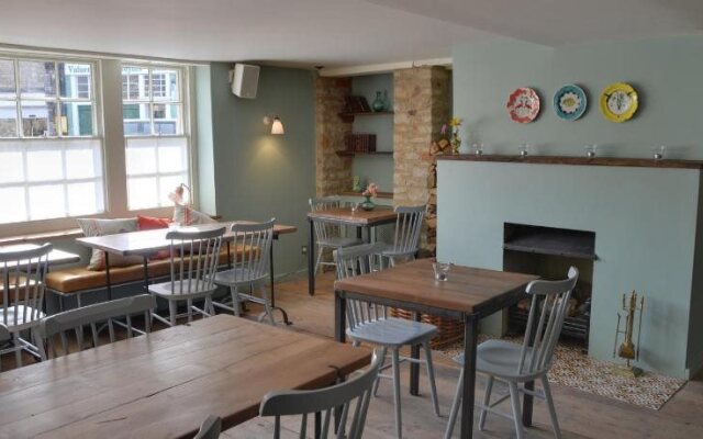 The Crown Inn