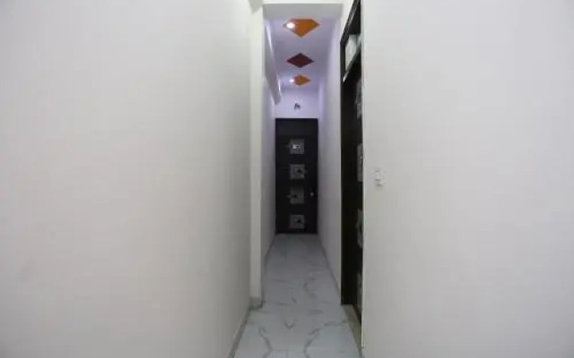 Hotel Venus by OYO Rooms