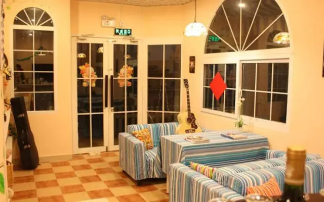 Cape No. 7 Sea House