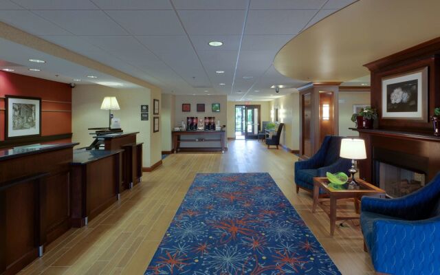 Hampton Inn Warrenton