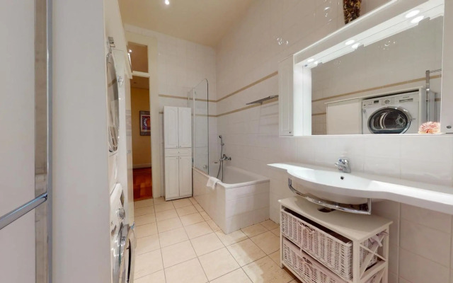 Magnificent two bedroom apartment in a luxury building