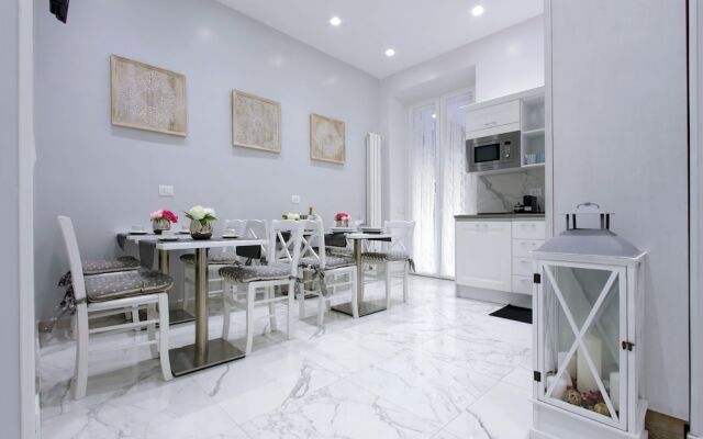 Roman Holiday Colosseo