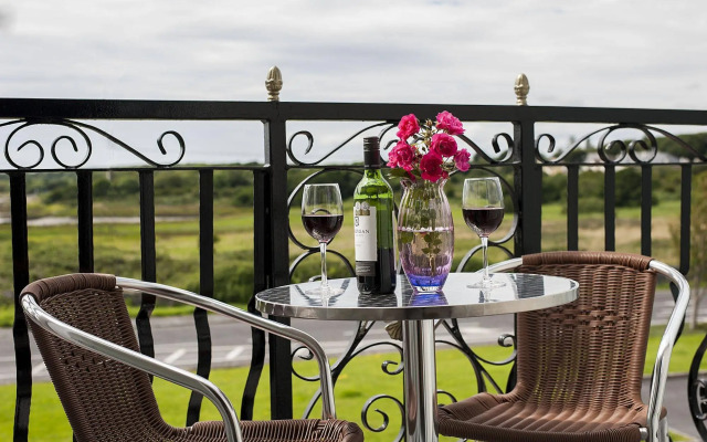Sea Breeze Lodge B&B