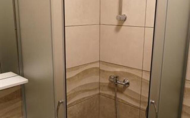 Tomek Apartment