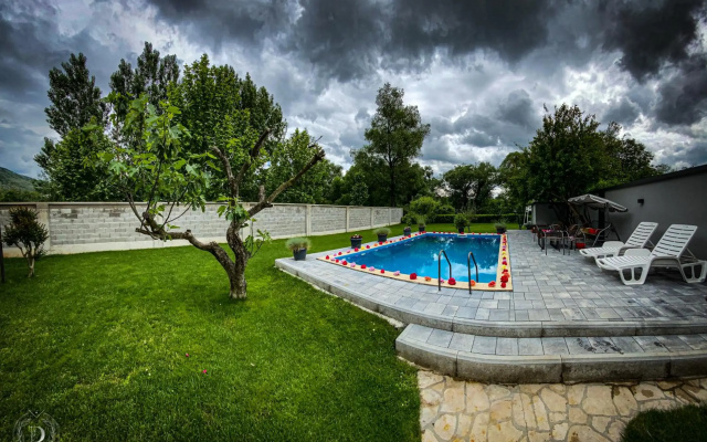 Villa D Blagaj