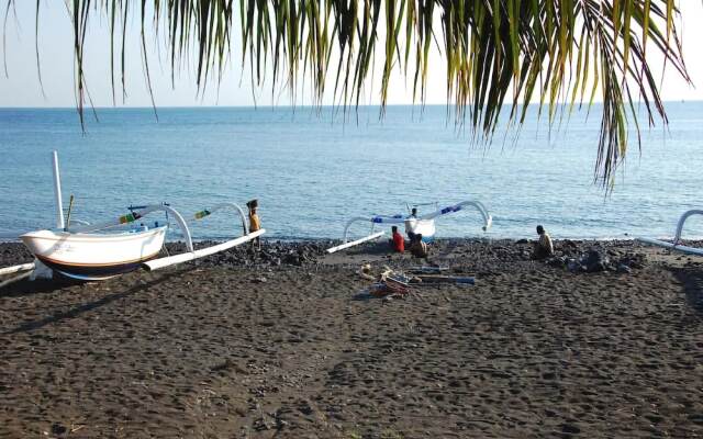 Bali Spark Resort Dive and Spa Tulamben