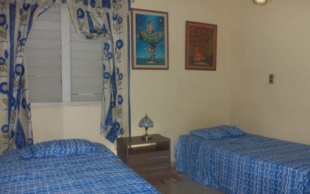 Hostal Aptofive