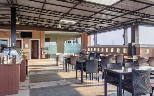 Arabia Style Hotel Wahid Hasyim