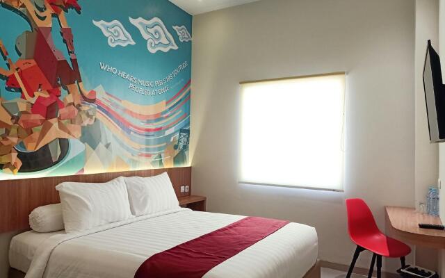 Front One Hotel Nganjuk