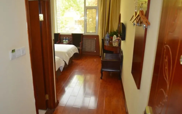 GreenTree Inn WeiFang QingZhou Middle HaiDai Road Electric Power Shell Hotel