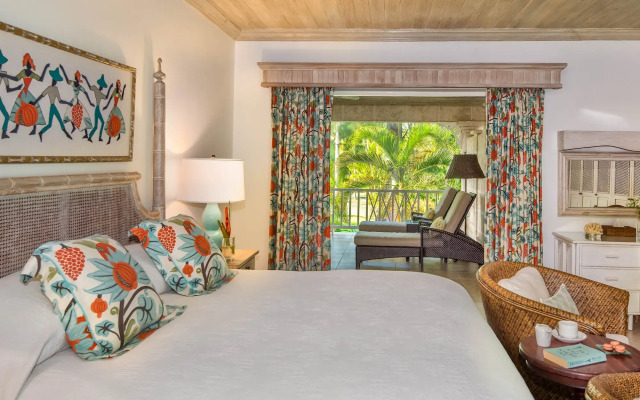 Coral Reef Club