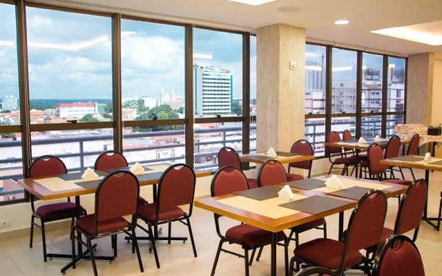 Lis Hotel