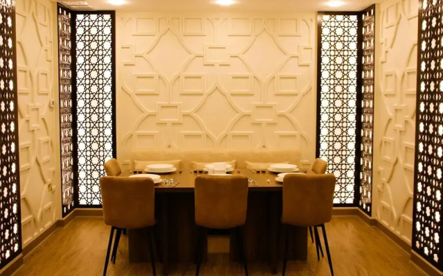 Plaza Athenee Hotel Kuwait