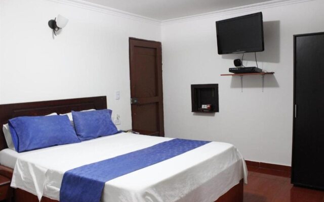 Hotel Avenida 3 Real