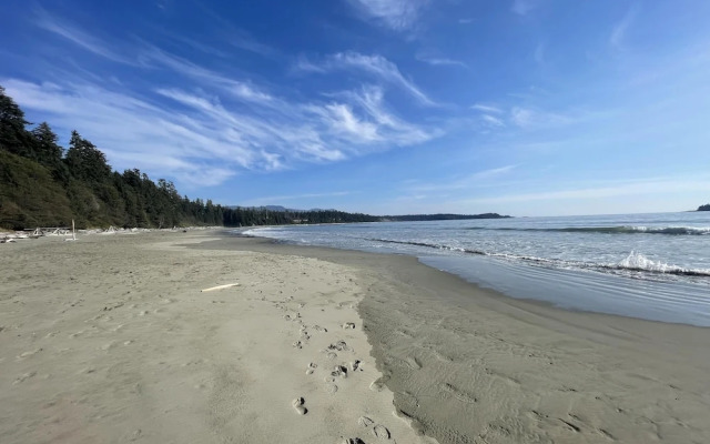 West Coast Cabin