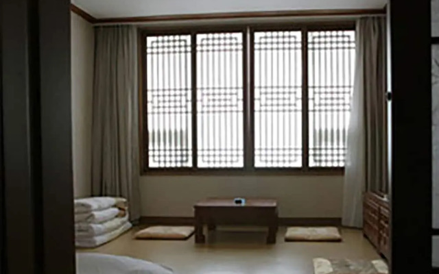 High1 Palace Hotel & CC (High1 Hotel&CC)