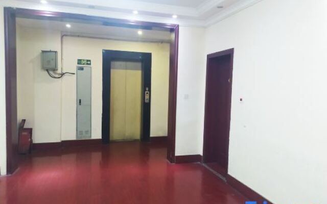 Tongcheng Business Hotel
