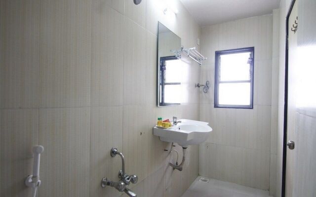 FabHotel Satish Executive Hinjewadi
