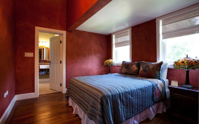 Hermosa Cove Villa Resort and Suites